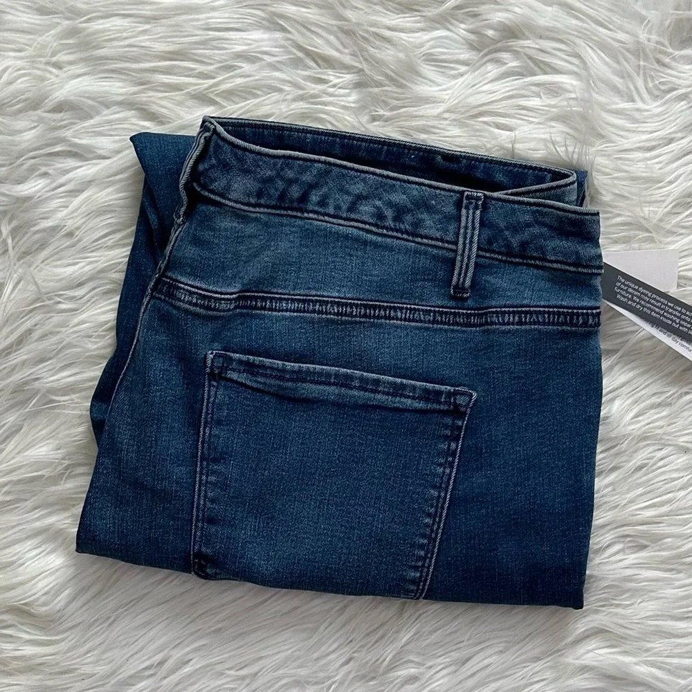 TALBOTS NWT 18 18W Jegging Crops in Neptune Wash • Cropped Denim Jeans - Picture 8 of 11